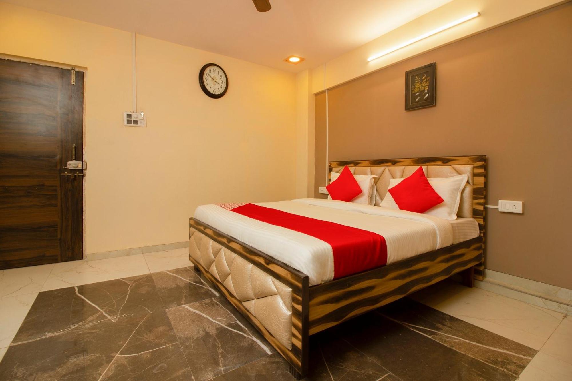 Hotel O The Star Hotel Panvel Eksteriør bilde
